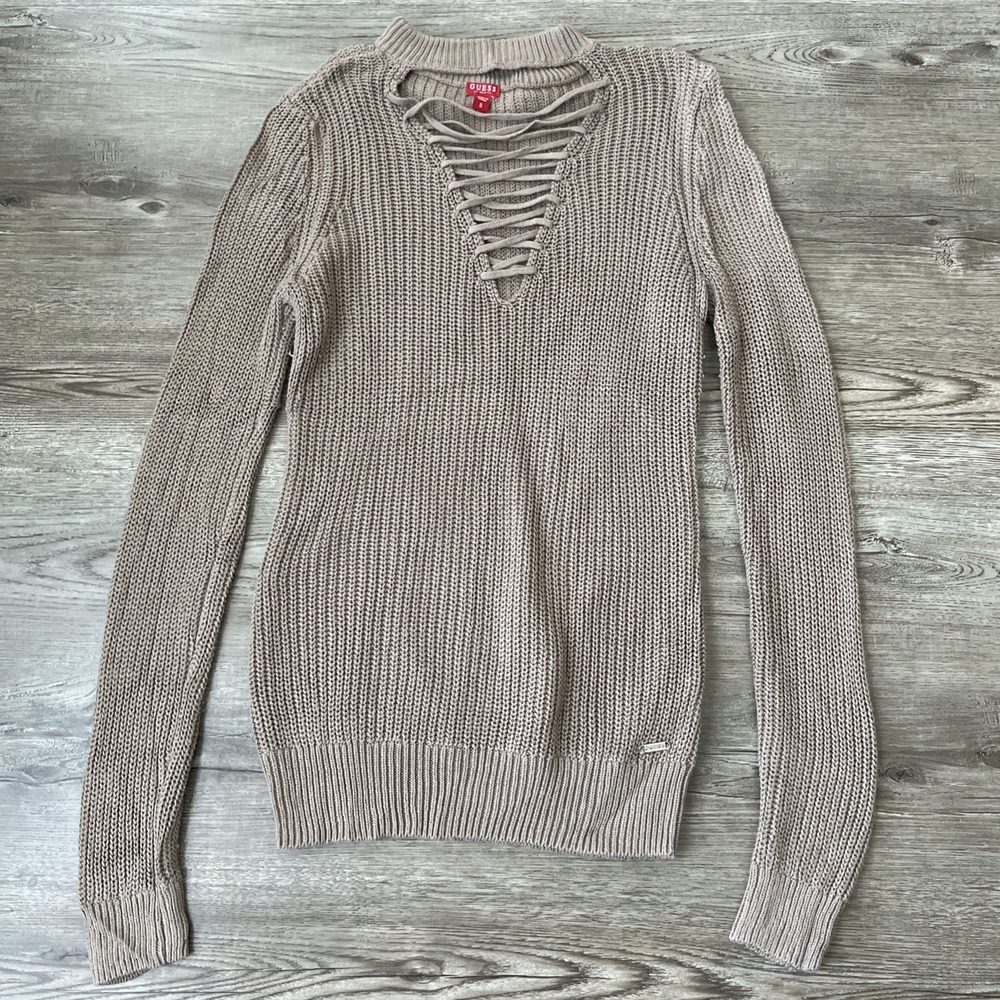 Guess Lace Up V-Neck Sweater Womens Small Tan Slim Fit Shaker Knit Q84R20